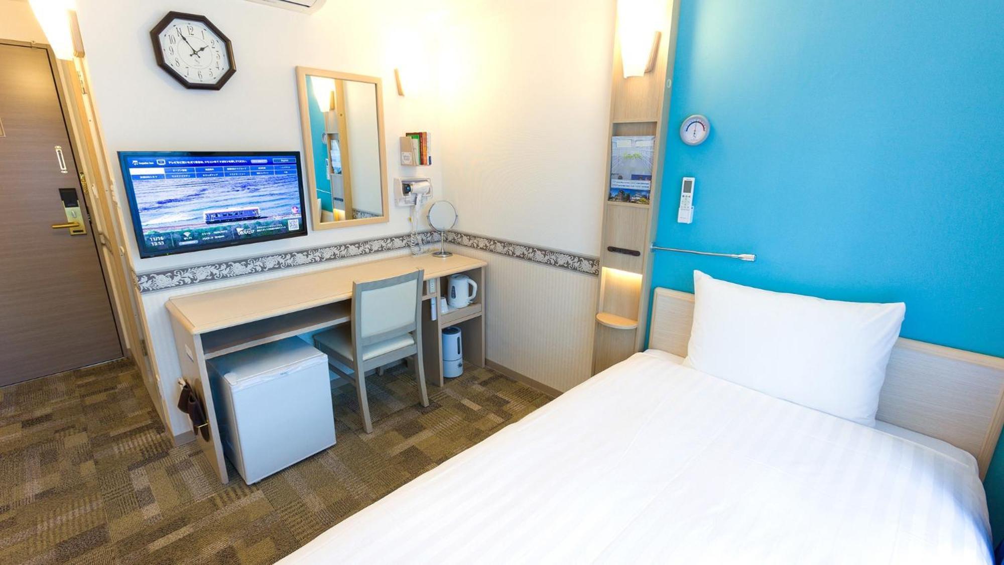 Toyoko Inn Saitama Misato Ekimae Kamer foto